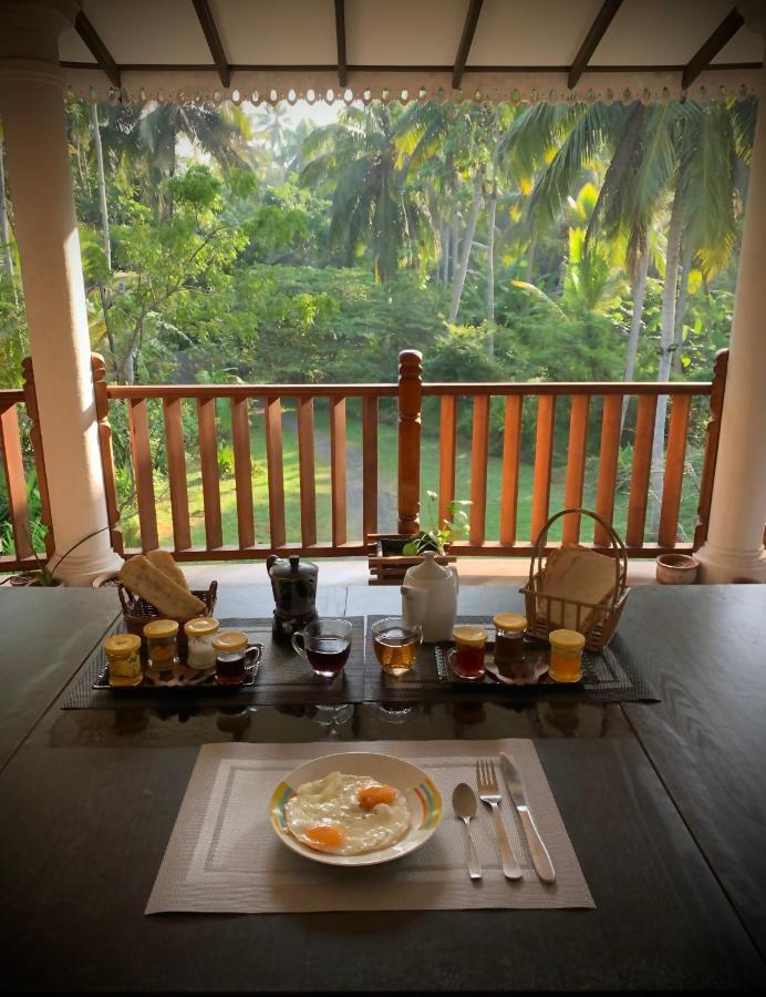 The Escape With Jadeon Hotel Unawatuna Buitenkant foto