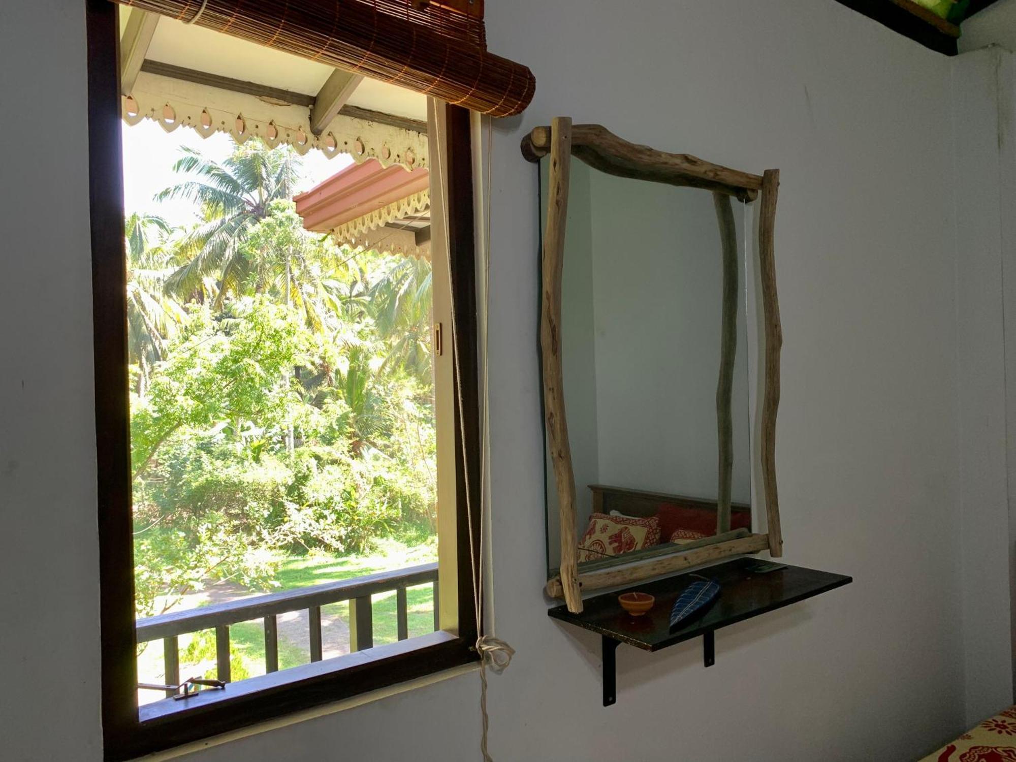 The Escape With Jadeon Hotel Unawatuna Buitenkant foto